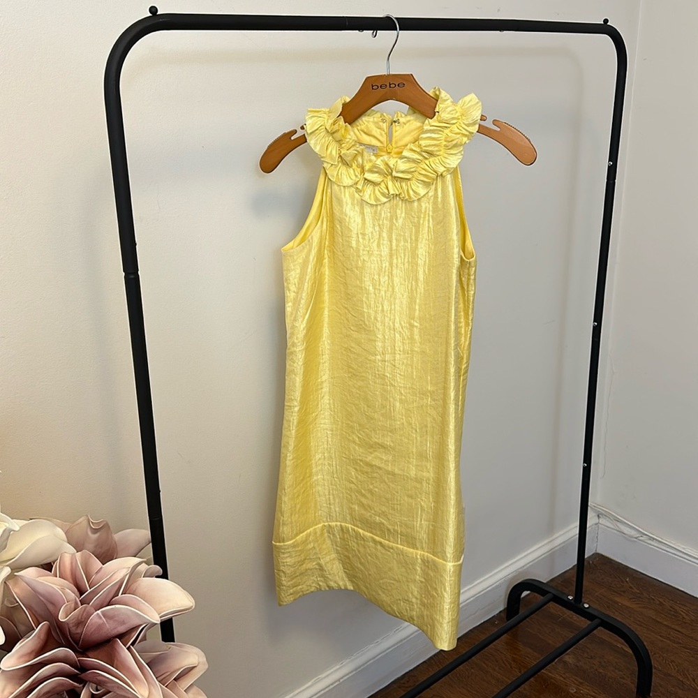 Bright yellow chiffon flower collar dress